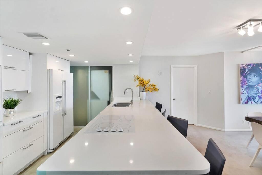 Shore To Please! Park And Water Views! Appartamento Miami